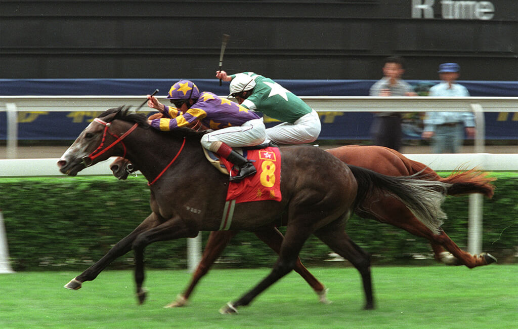 主隊首勝 主隊首勝