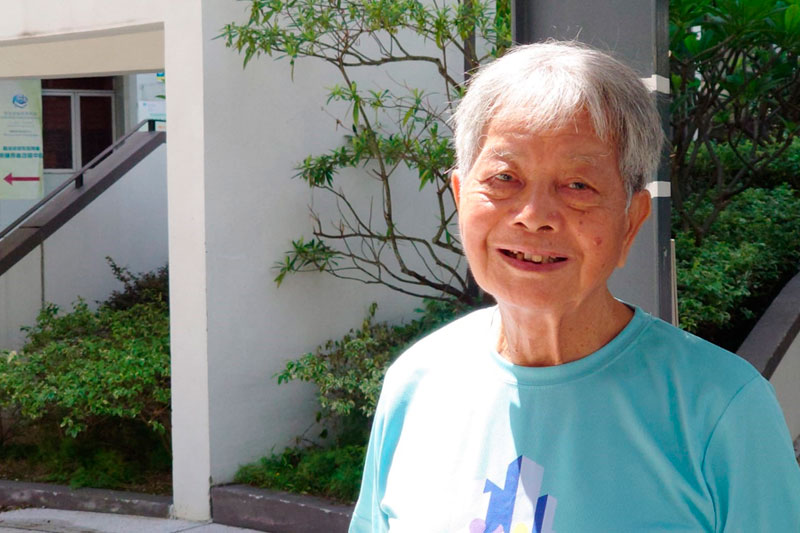 Post-retirement, Uncle Pui-yuk actively serves other seniors in the community as a Jockey Club Age-friendly City Project ambassador.