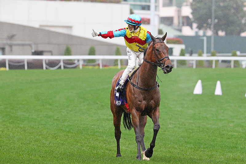 Alexis Badel celebrates winning the G1 Queen’s Silver Jubilee Cup (1400m).