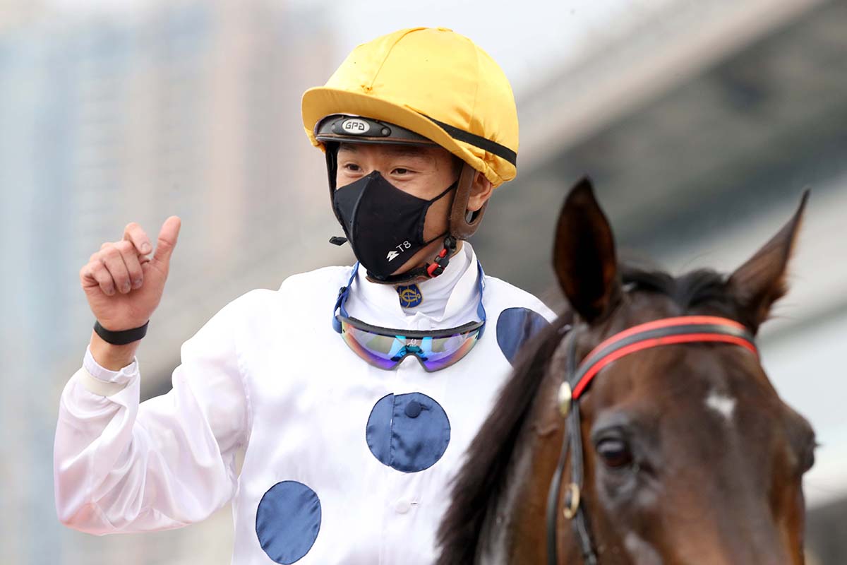何澤堯在富衛保險冠軍賽馬日三勝頭馬，包括兩場一級賽，成為今日焦點所在。
