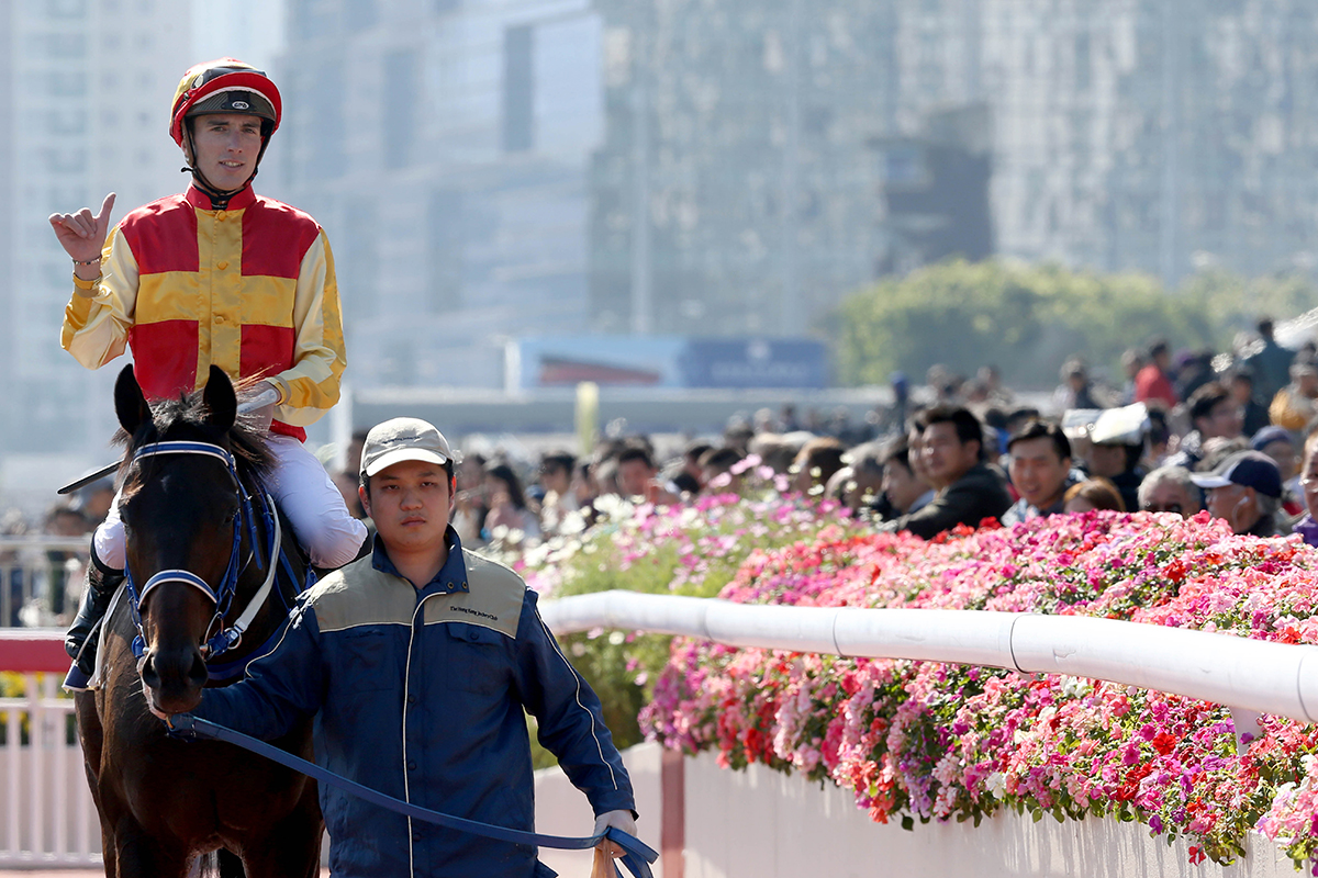 Pierre-Charles Boudot returns after winning aboard Ambitious Heart. The Frenchman scored his first double in Hong Kong.