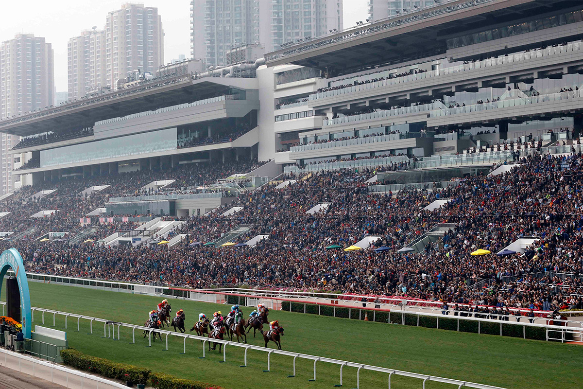 Sha Tin Racecourse is packed with racegoers today as fans attending the Lucky Start January 1 Raceday receive a Lucky Keychain as a door gift.