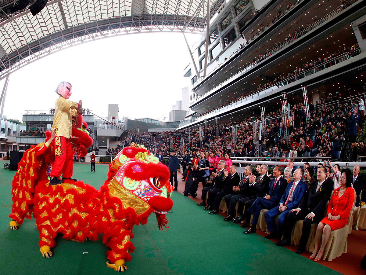 The Chinese New Year Raceday was held today (18 February) at Sha Tin Racecourse. HKJC Chairman Dr. Simon S O Ip ; Stewards and the HKJC senior officials officiate at the eye-dotting ceremony during the opening ceremony of the Chinese New Year Raceday.