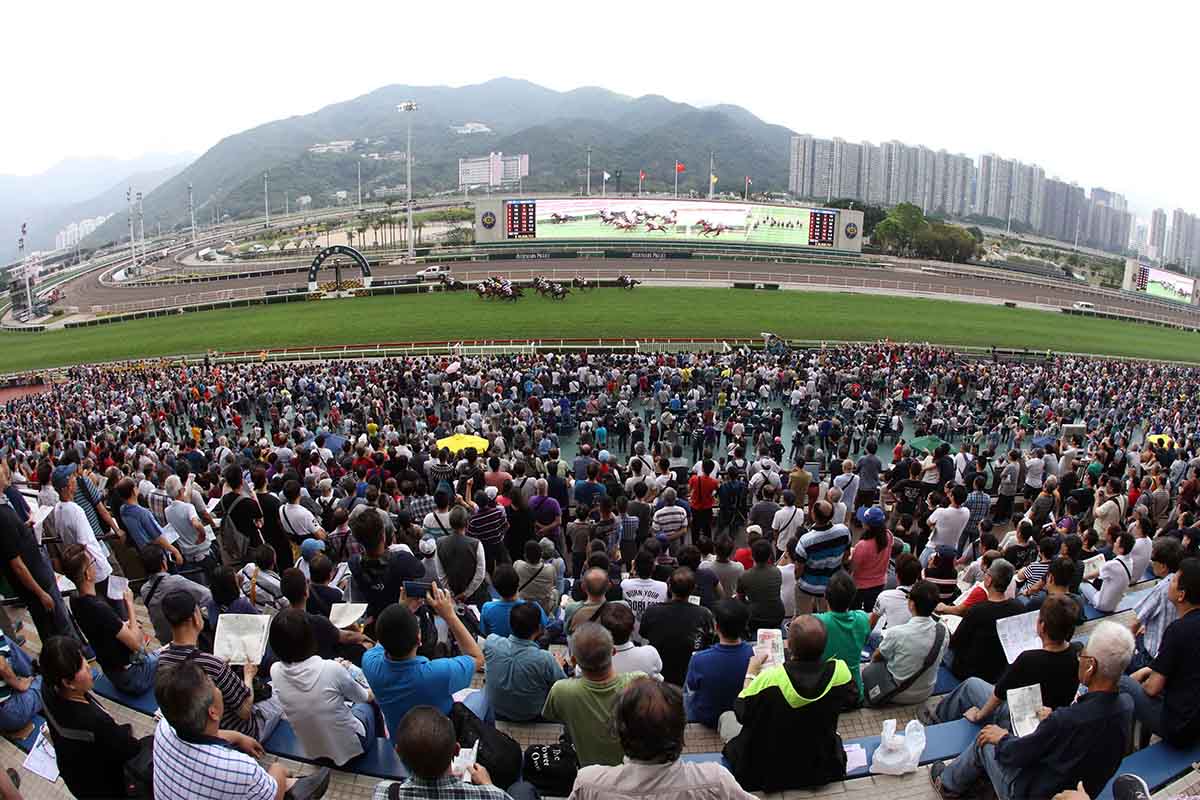 Racing fans flock to Sha Tin Racecourse for Champions Day which brings together three world class Group 1 races - the Chairman’s Sprint Prize, Champions Mile and Audemars Piguet Queen Elizabeth II Cup - on one race day for the first time.