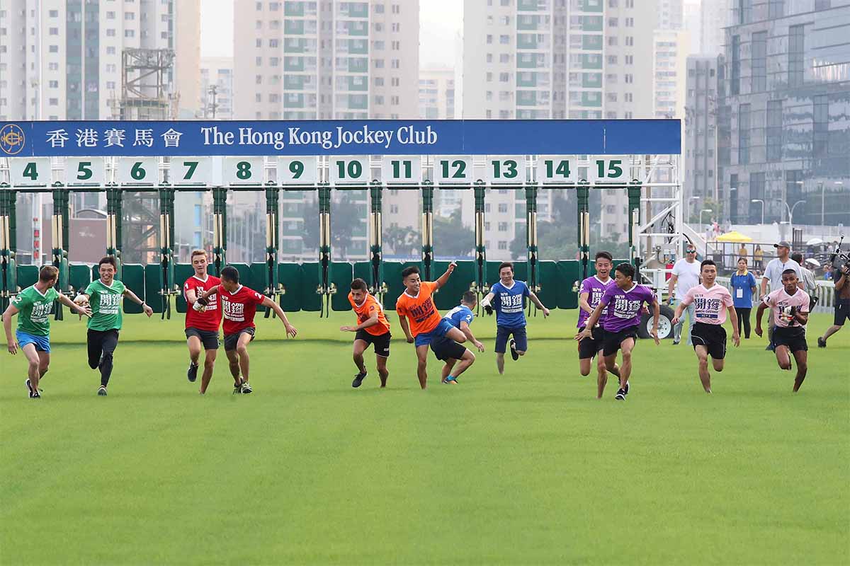 Jockeys dash over 100m in front of the grandstand, with Matthew Poon and Karis Teetan storming home to take this year’s contest. Jerry Chau Chun Lok and Dylan Mo finished second, while the pairing of Jack Wong and Zac Purton finished third.