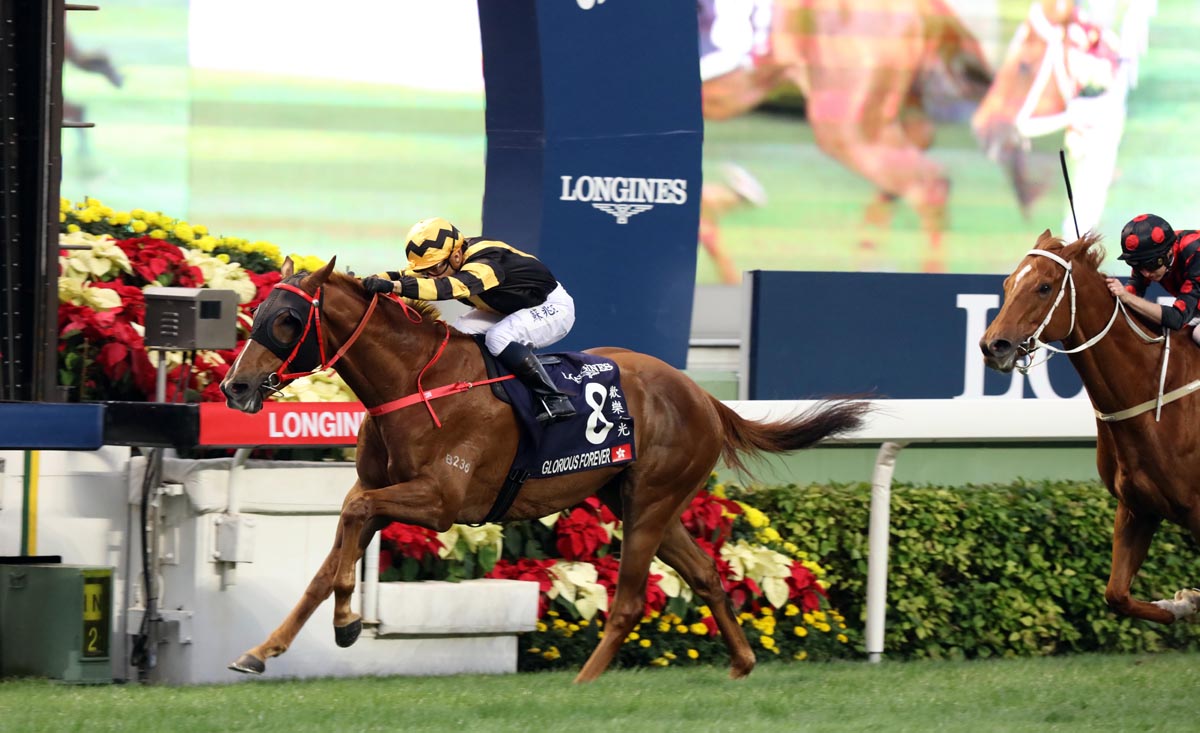 Glorious Forever makes all to win the LONGINES Hong Kong Cup.