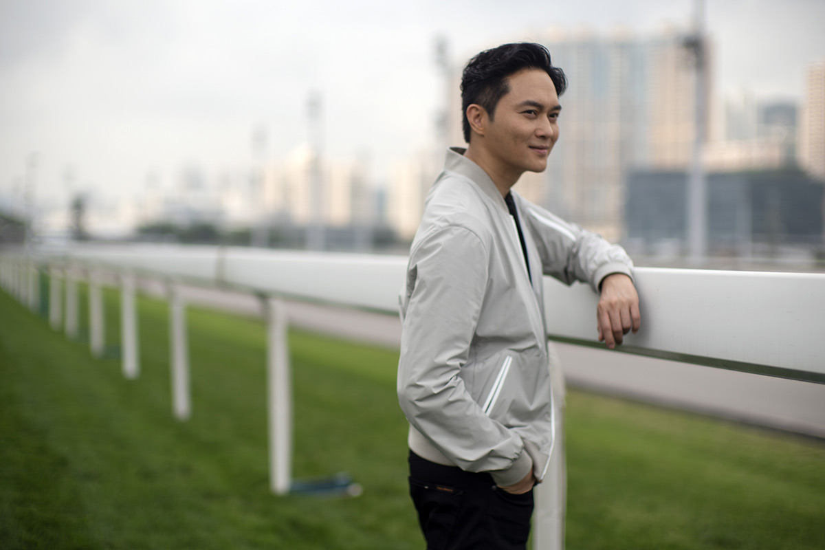 Renowned artists Cheung Chi-lam and Ali Lee will be at Sha Tin Racecourse as FWD Champions Day Ambassadors to cheer on the runners.