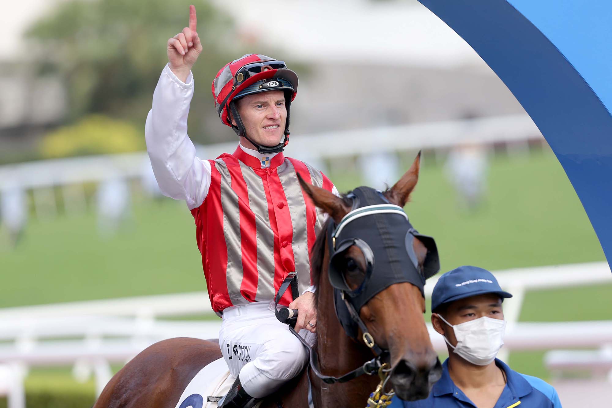 Zac Purton kicked off his title defence with a double at Sha Tin on Sunday.