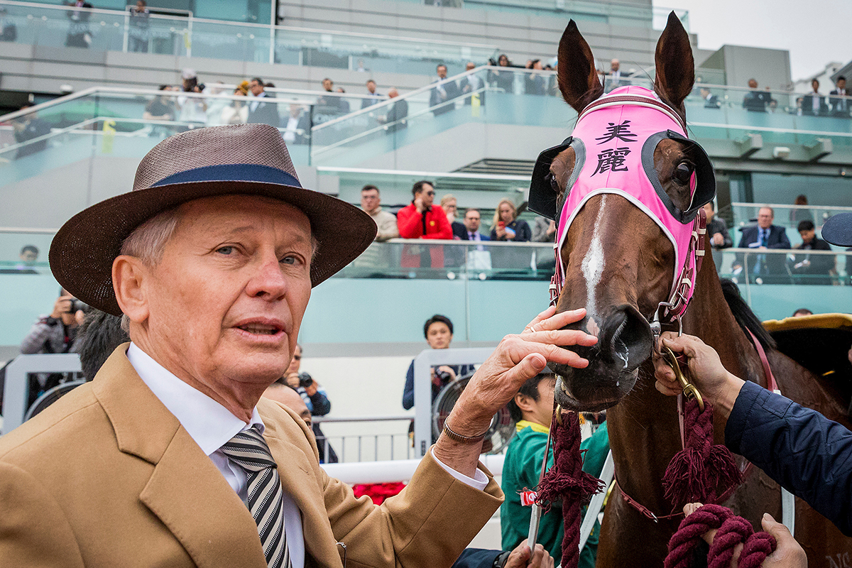 Trainer John Moore with Beauty Generation.
