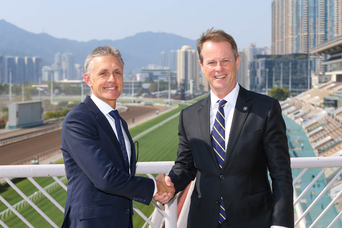 Mr Andrew Harding, The Hong Kong Jockey Club’s Executive Director, Racing and Mark Newnham at Friday’s Licensing Announcement press briefing.