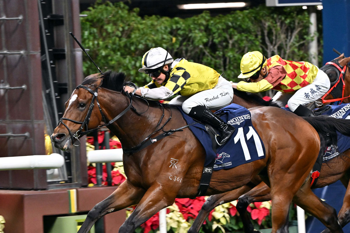 Rachel King wins at her first Happy Valley ride.